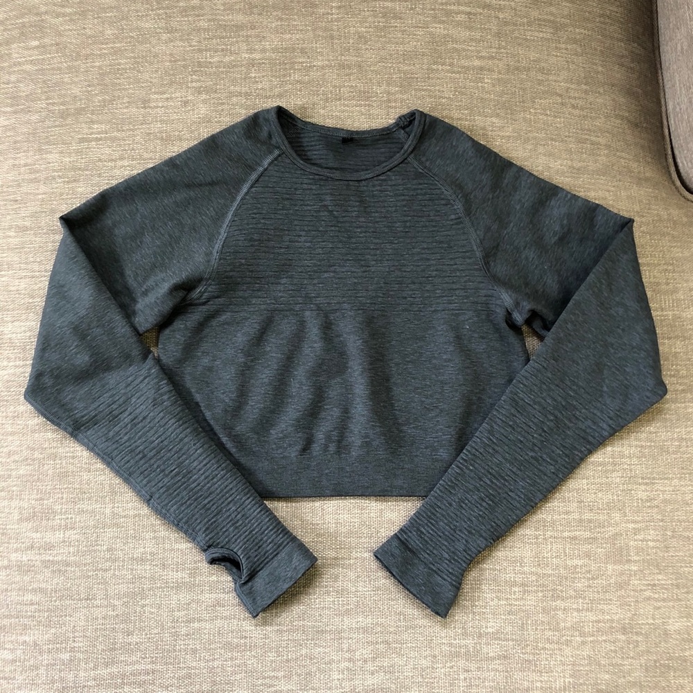 Alphalete Athletics Long Sleeve Crop